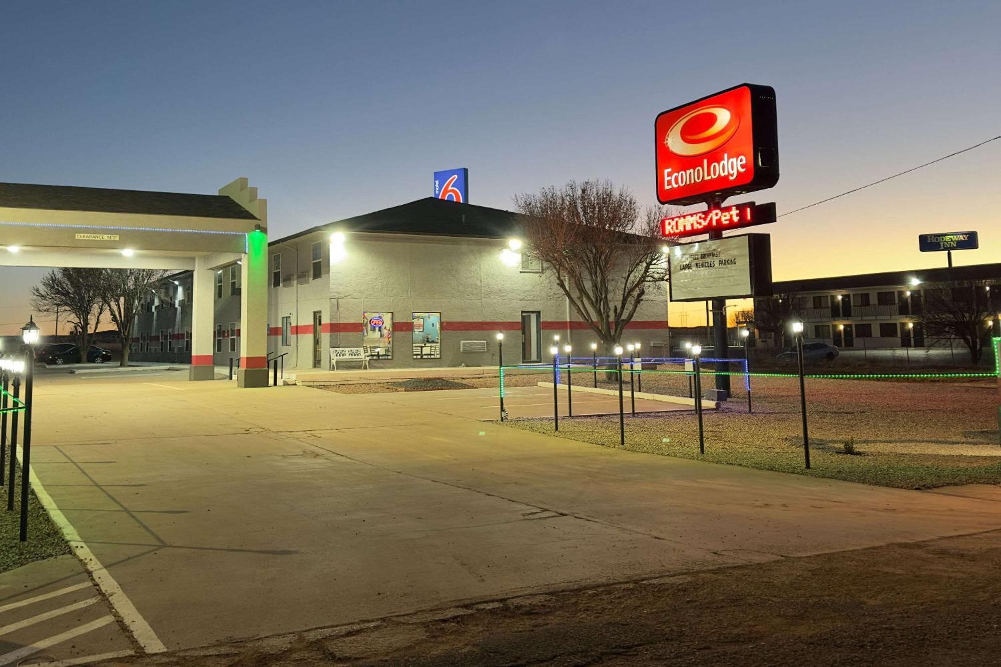 Econo Lodge Tucumcari Route 66 מראה חיצוני תמונה