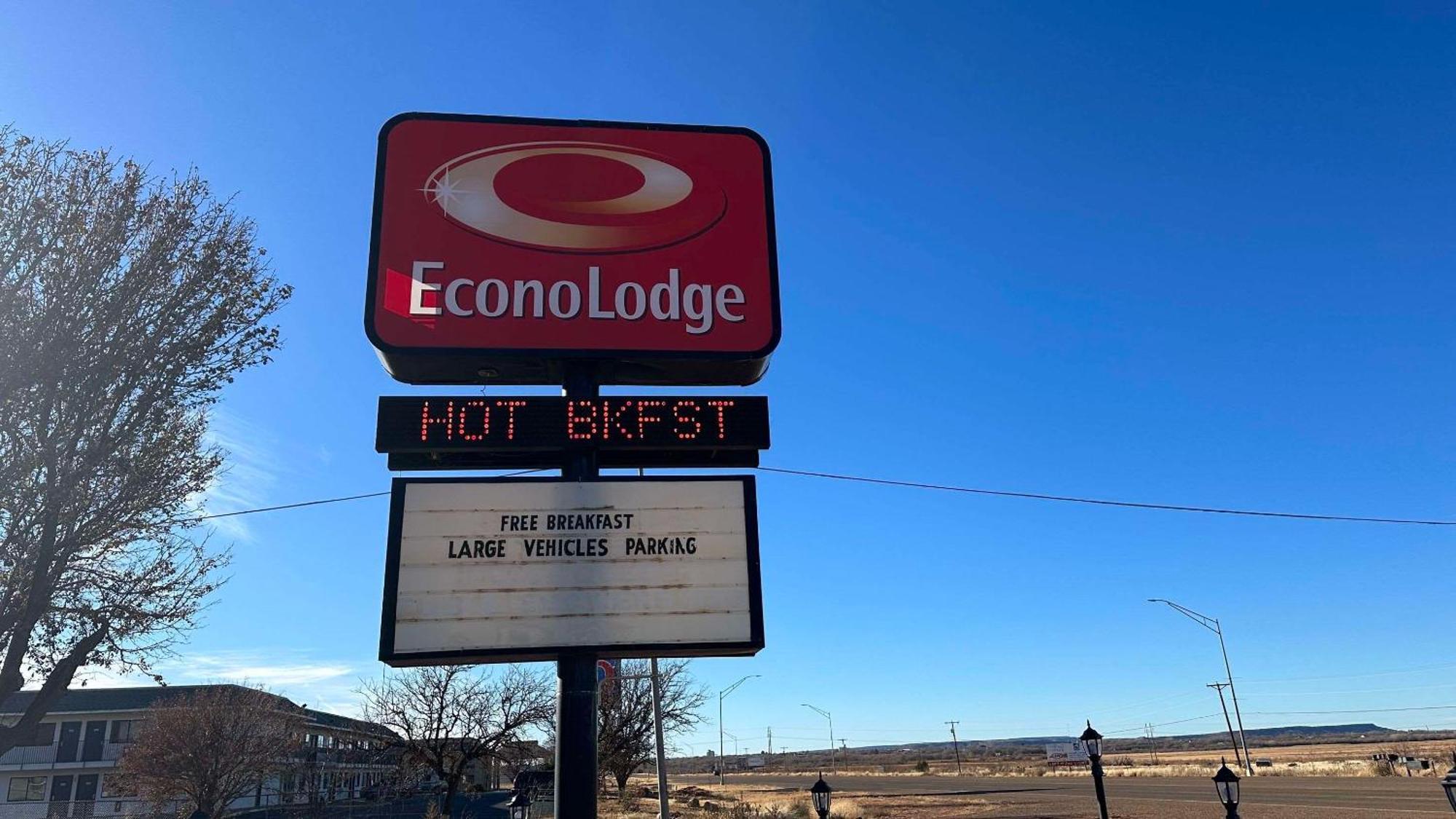 Econo Lodge Tucumcari Route 66 מראה חיצוני תמונה