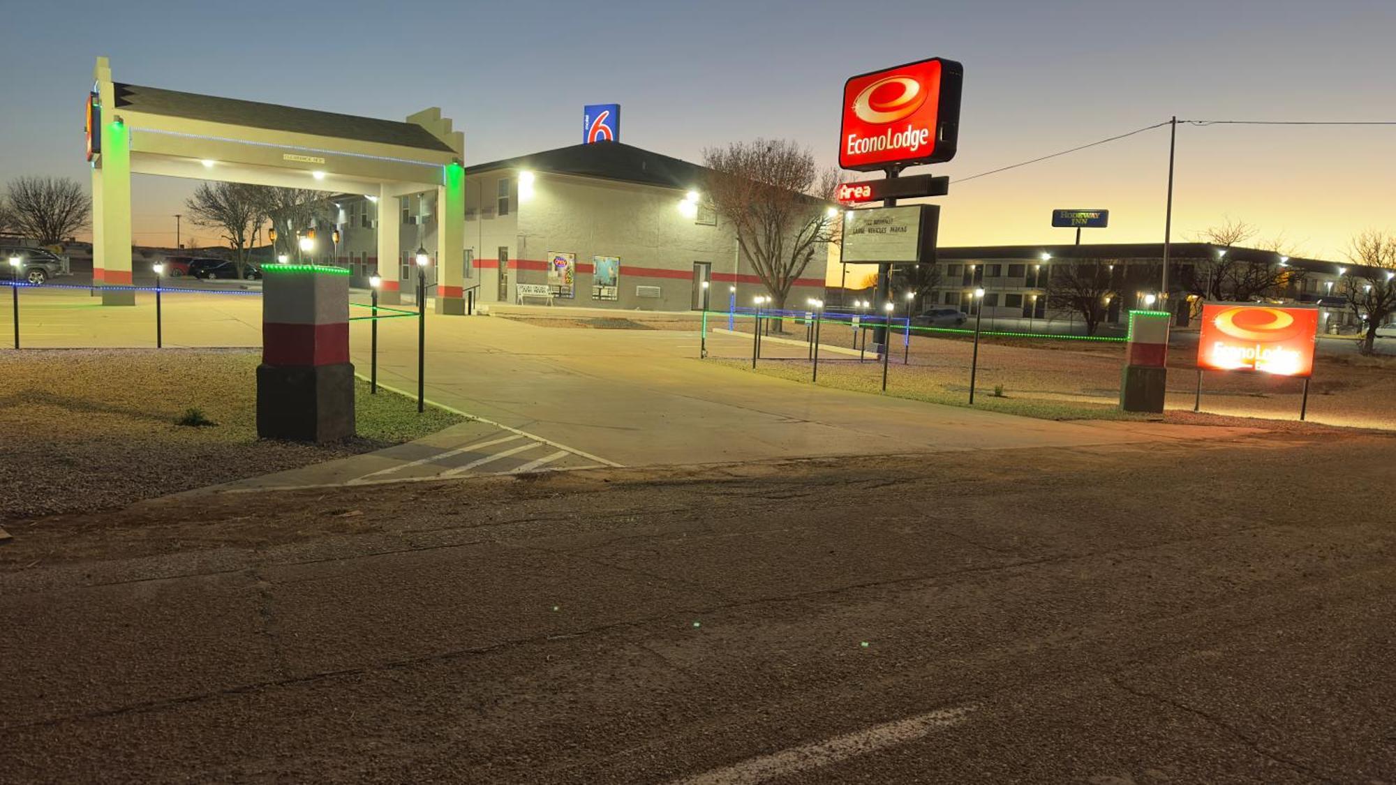 Econo Lodge Tucumcari Route 66 מראה חיצוני תמונה